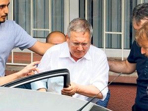 Aziz Yıldırım hastaneye kaldırıldı