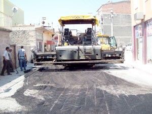 Karapınar'da yol yapım çalışmaları