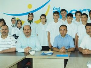 Merve Eğitim Kurumlarının SBS başarısı