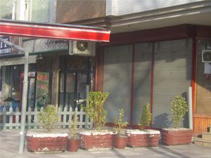 Kafe çevreyi rahatsız ediyor