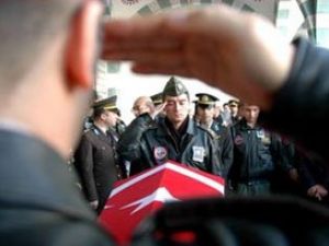 Hatay şehidini gözyaşları içinde uğurladı