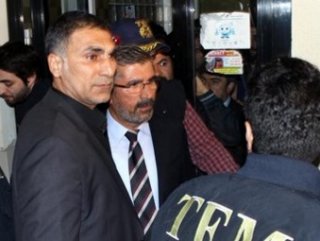 Diyarbakır Barosu Başkanı Tahir Elçi gözaltına alındı