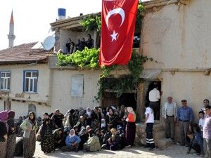 Haberler teröre hizmet etmemeli