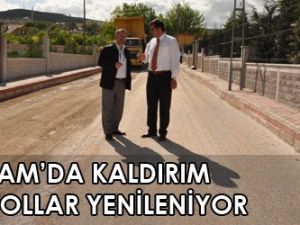 Meramda kaldırım ve yollar yenileniyor