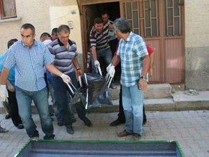 Av tüfeği ile intihar etti