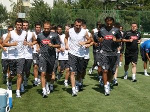 Şekerspor topbaşı yaptı