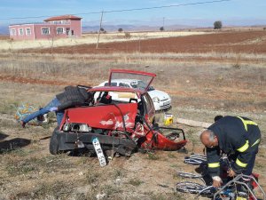Konya’da İki Otomobil Çarpıştı: 6 Yaralı