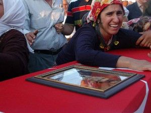 Gaziantep şehidini uğurladı