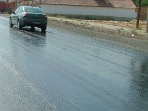 Aşırı sıcaklar asfalt eritti