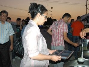 Beyşehir'de 700 kişiye iftar yemeği verildi