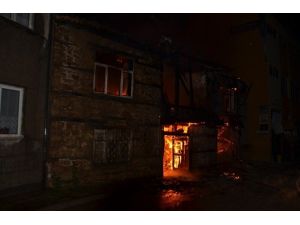 Seydişehir’de Taş Ev Yandı