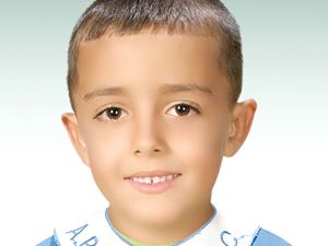 Otomobilin çarptığı ilköğretim öğrencisi öldü