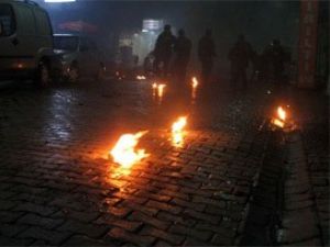 Cizre'de polise molotoflu saldırı