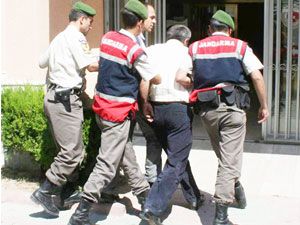 UYUŞTURUCU OPERASYONUNDA 8 TUTUKLAMA