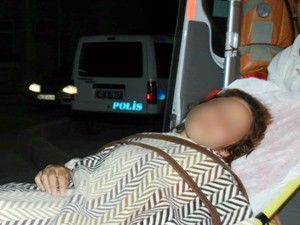 Koca dayağından komşular kurtardı