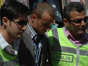 Gaspçı marketçiyi çikolata için vurmuş