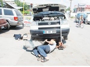 Sanayi, iftar saatinde hareketleniyor