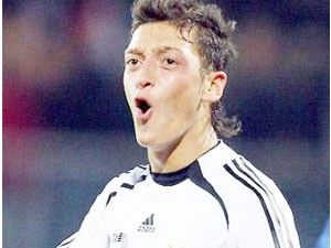 Mesut Özil: Dinime asla küfrettirmem