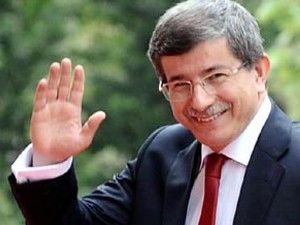 Dışişleri Bakanı Davutoğlu Bingazi'de