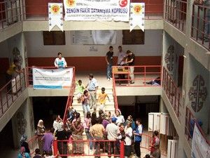 İhtiyaç sahiplerine giysi yardımı