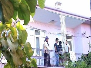 Velayeti annesinde olan oğlunu rehin aldığı iddiası