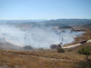 Karaman'da otluk ve çalılık yangını