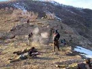 Bitlis'te askeri birliğe taciz ateşi