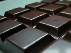 Çikolata kalp krizi riskini azaltıyor