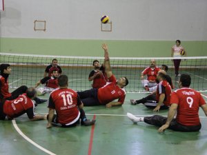 Oturarak Voleybol Şampiyonası Konya’da yapıldı