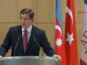 Başbakan Davutoğlu Azerbaycan'da Rusya'ya seslendi