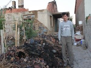 Tüm umutları kül oldu