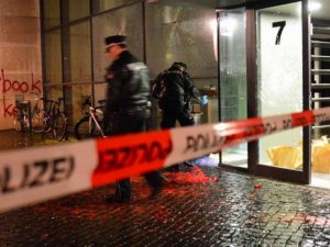 Almanya'da Facebook merkezine saldırı