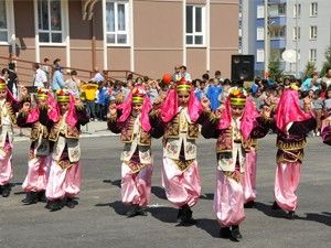 Akşehir'de İlköğretim haftası kutlamaları