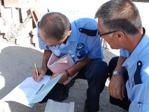 Meramda ruhsatsız işyerleri kapandı