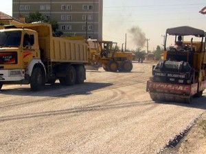 Ereğlide asfaltlama çalışmaları sürüyor