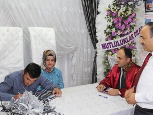 Beyşehir’de 2015’te 535 Çift Dünya Evine Girdi
