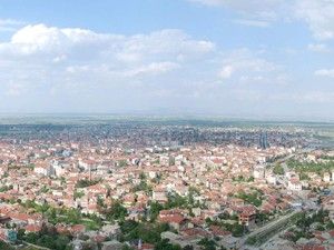 Akşehir hem gelişiyor, hem değişiyor
