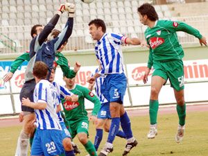 Şekerspor liderliğe kilitlendi