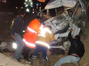 Konya'da feci kaza: 4 ölü, 3 yaralı