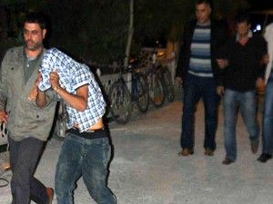 Kiralık minibüsle koyun çalan şüpheliler yakalandı