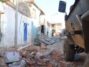Sur'da Bombalı Saldırı: 1 ASKER ŞEHİT OLDU
