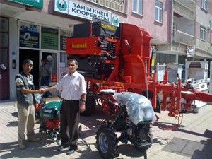 Çiftçilere ekipman desteği