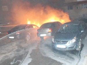 Konya'da 8 araç kundaklandı