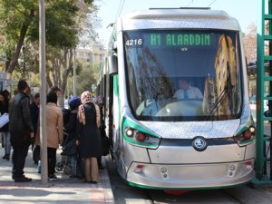 Tramvay sefer sayısı artırılsın