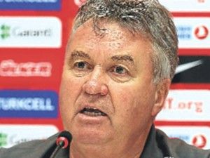 Guus Hiddink karamsar konuştu