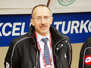 Kartal’da futbolun patronu Zeki Çimen