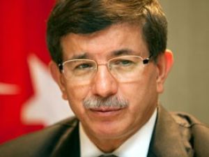 Davutoğlu'ndan CHP'ye sınırötesi ziyaret