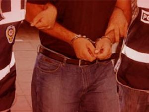 Bombalarla Taksim'e giderken yakalandı