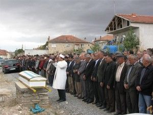 Fahrettin Yokuş'un kardeşi vefat etti