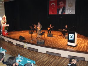 Selçuk'ta Ali Kınık ve Yağız Ozan konseri